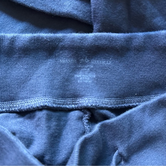 Brandy Melville Navy Blue Flared Pants size small - Picture 6 of 6